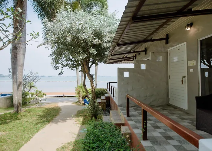 Seashell Village Resort